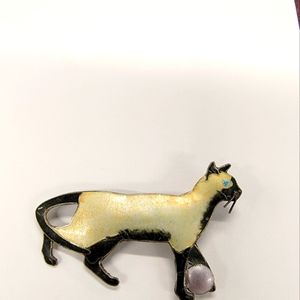 Vintage Simese Cat Pin/Brooch Very Detailed